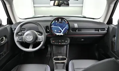 MINI Cooper 2025, 4277 км, за 19177.01 USD - фото 6