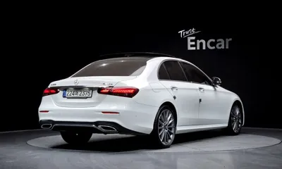 Mercedes-Benz E-Class 2022, 81283 км, за 24777 USD