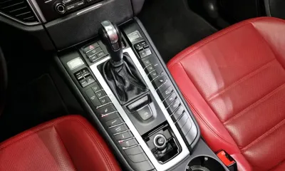 Porsche Macan 2018, 123164 км, за 23581.18 USD - фото 9