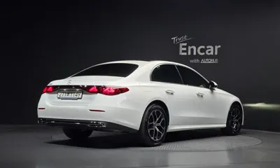 Mercedes-Benz E-Class 2026, 6810 км, за 42602.07 USD