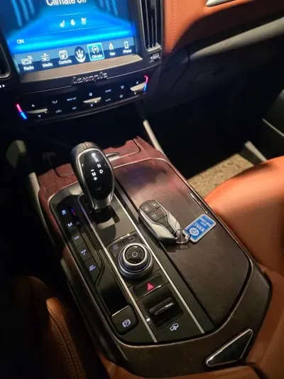 Maserati Levante 2017, 140000 км, за 16518 USD - фото 13