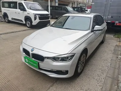 BMW 3 Series 2016, 104700 км, за 9005.12 USD