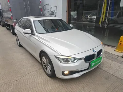 BMW 3 Series 2016, 104700 км, за 9005.12 USD