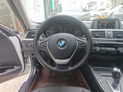 BMW 3 Series 2016, 104700 км, за 9005.12 USD - фото 11