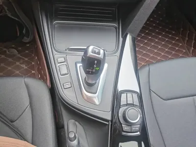 BMW 3 Series 2016, 104700 км, за 9005.12 USD - фото 14