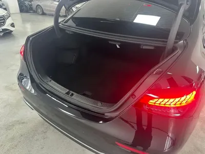 Mercedes-Benz E-Class 2022, 99965 км, за 25768.08 USD - фото 11