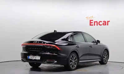 Hyundai Grandeur 2023, 55654 км, за 15742.92 USD