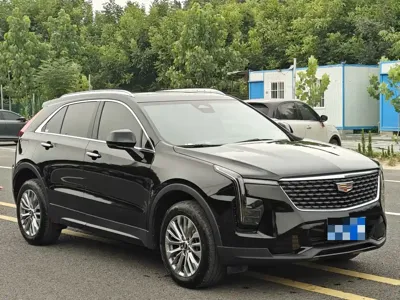 Cadillac XT4 2025, 4000 км, за 18510.53 USD