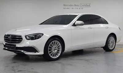 Mercedes-Benz E-Class · 2022 год