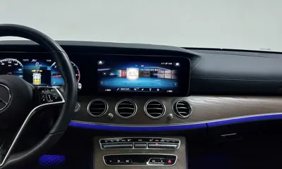Mercedes-Benz E-Class 2022, 23885 км, за 30279.34 USD - фото 16