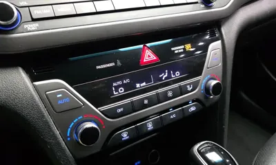 Hyundai Avante 2016, 126960 км, за 4233.95 USD - фото 16