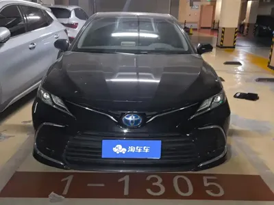 Toyota Camry 2022, 103800 км, за 15155.68 USD