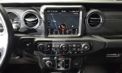 Jeep Wrangler 2022, 45162 км, за 36669.97 USD - фото 15