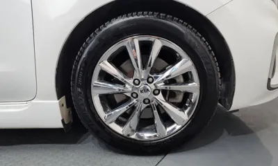 Kia Canival 2019, 158513 км, за 13001.36 USD