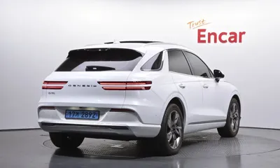 Genesis GV70 2022, 41388 км, за 37144.93 USD