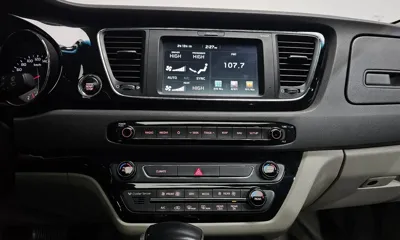 Kia Canival 2018, 93680 км, за 9715.11 USD - фото 14