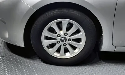Kia K3 2016, 48886 км, за 3171.46 USD