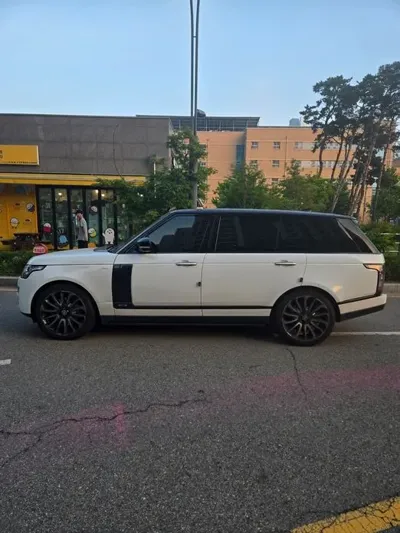 Land Rover Range Rover · 2017 год
