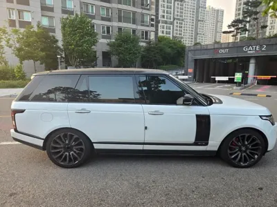Land Rover Range Rover 2017, 85700 км, за 39385.59 USD