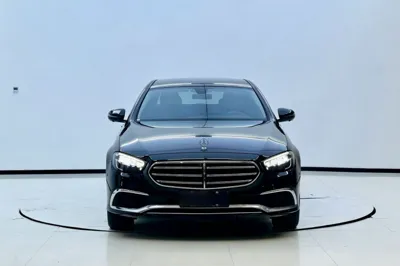 Mercedes-Benz E-Class 2023, 66000 км, за 43665 USD