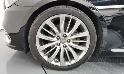 Genesis G80 2017, 118405 км, за 9425.99 USD