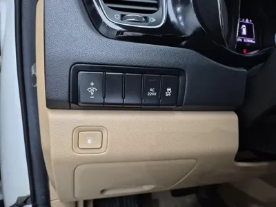 Kia Canival 2017, 117626 км, за 6236.05 USD - фото 11