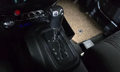 Jeep Wrangler 2011, 183338 км, за 7618.67 USD - фото 9