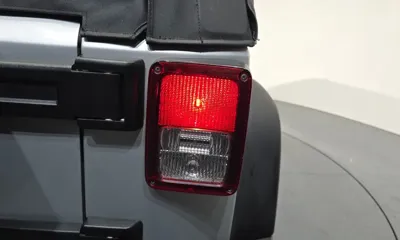 Jeep Wrangler 2011, 183338 км, за 7618.67 USD - фото 23