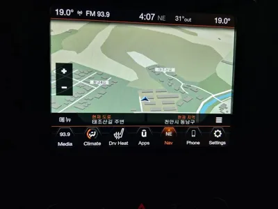 Jeep Renegade 2022, 41849 км, за 13056.32 USD - фото 11