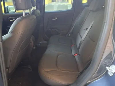 Jeep Renegade 2022, 41849 км, за 13056.32 USD - фото 18