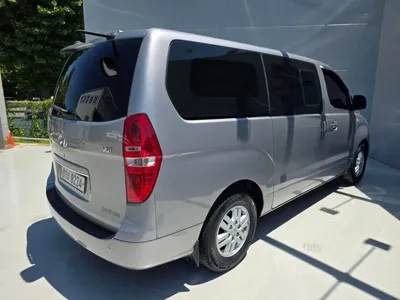 Hyundai Starex 2017, 85612 км, за 8008.4 USD - фото 6