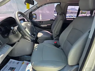 Hyundai Starex 2017, 85612 км, за 8008.4 USD - фото 16