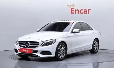 Mercedes-Benz C-Class · 2017 год