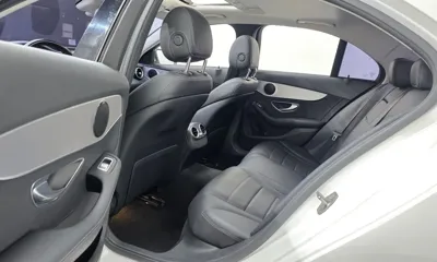 Mercedes-Benz C-Class 2017, 163635 км, за 8587.05 USD - фото 12