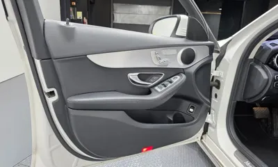 Mercedes-Benz C-Class 2017, 163635 км, за 8587.05 USD - фото 24