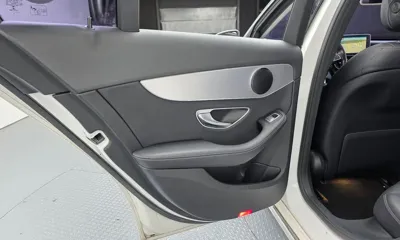 Mercedes-Benz C-Class 2017, 163635 км, за 8587.05 USD - фото 25