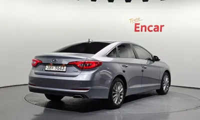 Hyundai Sonata 2015, 152951 км, за 4430.88 USD