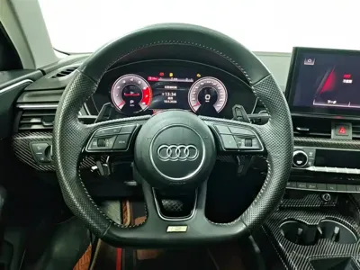 Audi A4L 2021, 122200 км, за 14684.82 USD - фото 11