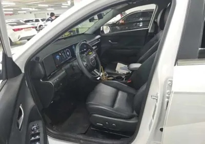 Hyundai Kona 2025, 29371 км, за 8034.66 USD