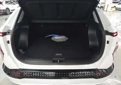 Hyundai Kona 2025, 29371 км, за 8034.66 USD - фото 9