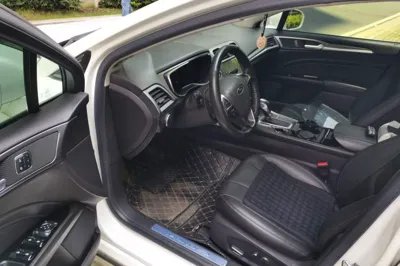 Ford Mondeo 2013, 122700 км, за 7360 USD - фото 13