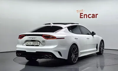 Kia Stinger 2018, 87521 км, за 12156.27 USD