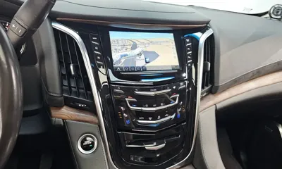 Cadillac Escalade 2018, 76092 км, за 22326.58 USD - фото 15