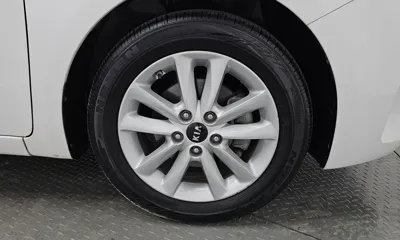 Kia K3 2017, 122788 км, за 5144.23 USD