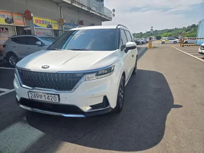 Kia Canival 2021, 85404 км, за 15406.61 USD