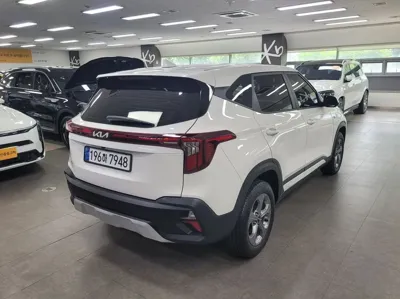 Kia Seltos 2024, 12676 км, за 14657.99 USD