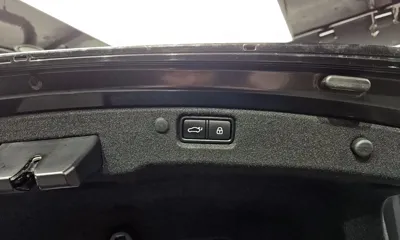 Kia K7 2020, 124204 км, за 12295.09 USD - фото 20