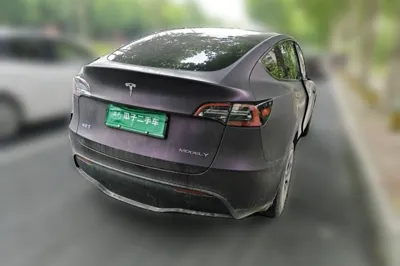 Tesla Model Y 2023, 32400 км, за 28602 USD