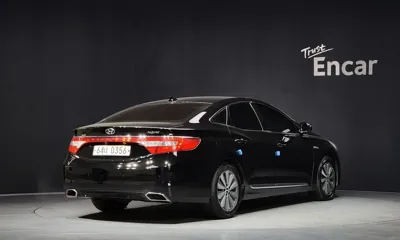 Hyundai Grandeur 2017, 141545 км, за 6144.7 USD