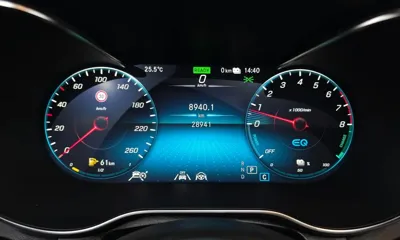 Mercedes-Benz GLC-Class 2023, 28941 км, за 37769.3 USD - фото 8